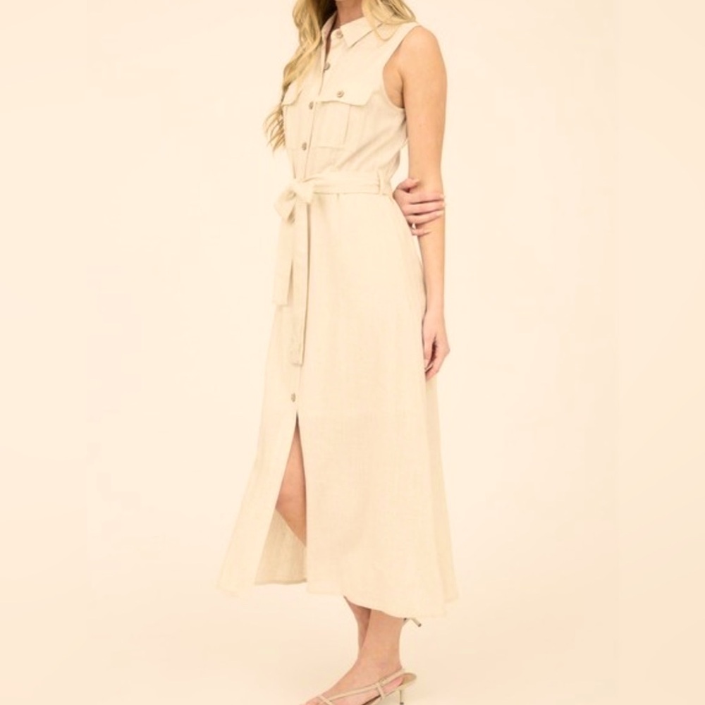 Sleeveless Light Yellow Midi Dress